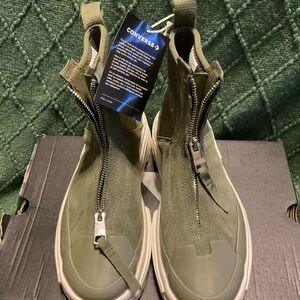 NWT Converse Run Star Legacy Chelsea Platform Unisex Sneaker Boot .Men4/Women5.5